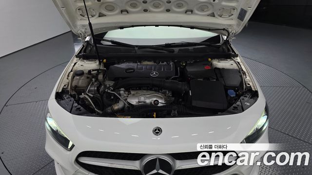 Mercedes-Benz A-Class (W177) A250 4MATIC Sedan 2020 — фото 6