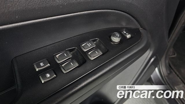 KG Mobility (SsangYong) Rexton Sports Khan Diesel 2.2 4WD Prestige 2022 — фото 17