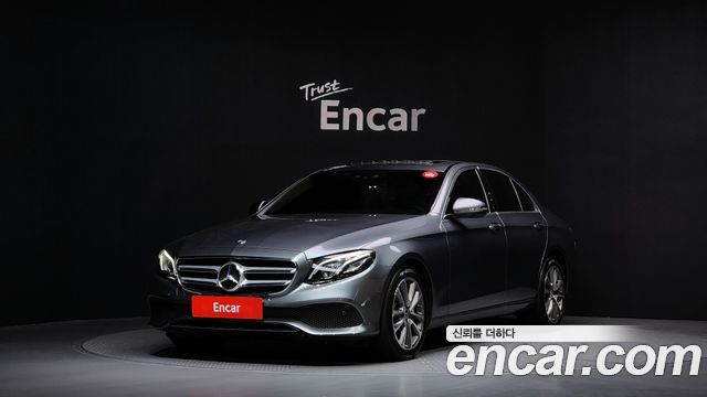 Mercedes-Benz E-Class (W213) E300 4MATIC Avnatgarde 2019 — фото 1