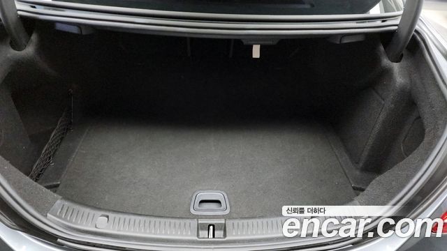 Mercedes-Benz E-Class (W213) E300 4MATIC Avnatgarde 2019 — фото 20