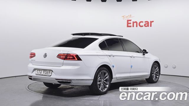 Volkswagen Passat GT (B8) 2.0 TDI Prestige 2018 — фото 2