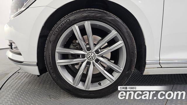 Volkswagen Passat GT (B8) 2.0 TDI Prestige 2018 — фото 5