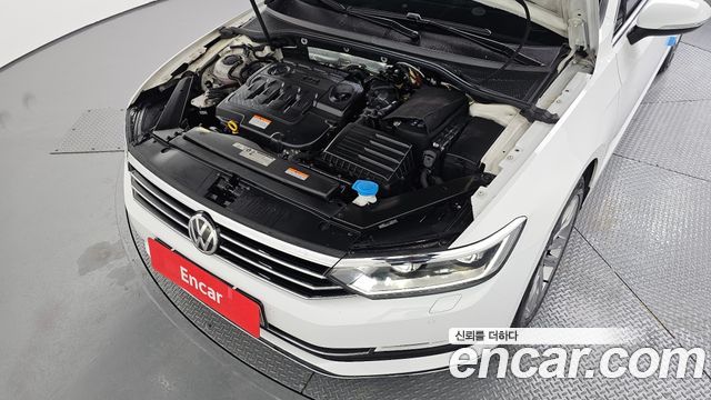 Volkswagen Passat GT (B8) 2.0 TDI Prestige 2018 — фото 6