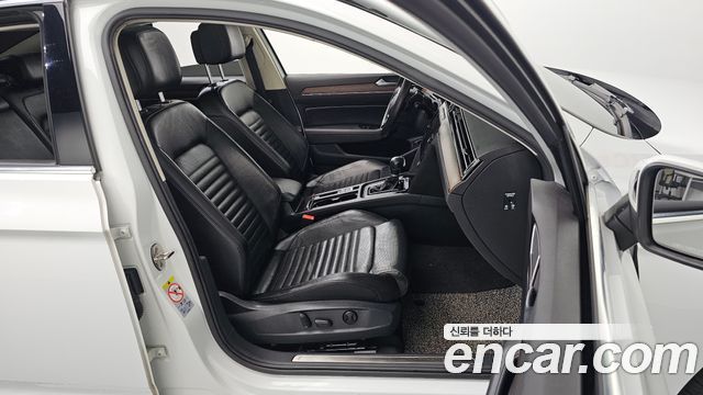 Volkswagen Passat GT (B8) 2.0 TDI Prestige 2018 — фото 12