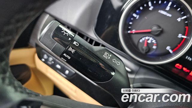 Kia Carnival (IV) Diesel 9-Seater Prestige 2021 — фото 17