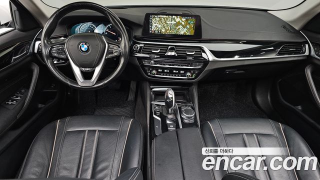 BMW 5 Series (G30) 520i Luxury 2018 — фото 7