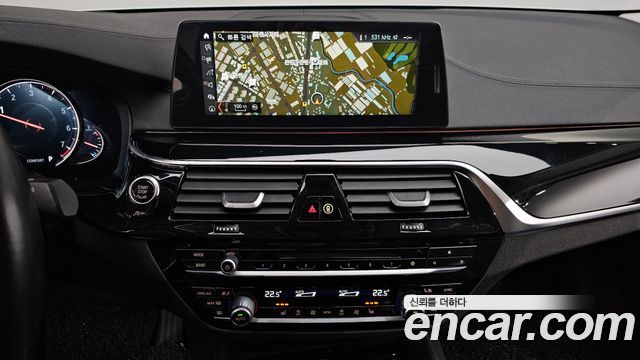 BMW 5 Series (G30) 520i Luxury 2018 — фото 14