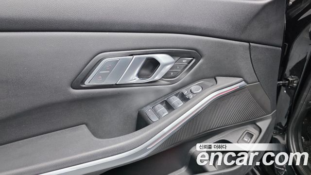 BMW 3 Series (G20) 320d Touring 2020 — фото 17