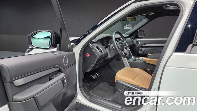 Land Rover Discovery 5 D300 Dynamic HSE 2024 — фото 15