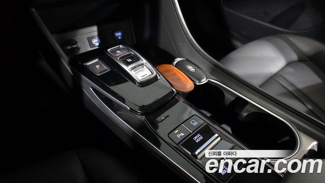 Hyundai Sonata (DN8) 1.6 Turbo Premium Plus 2022 — фото 9