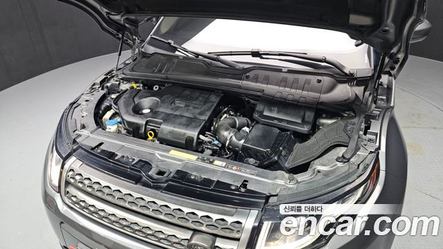 Land Rover Range Rover Evoque 2.0 TD4 HSE 2018 — фото 6