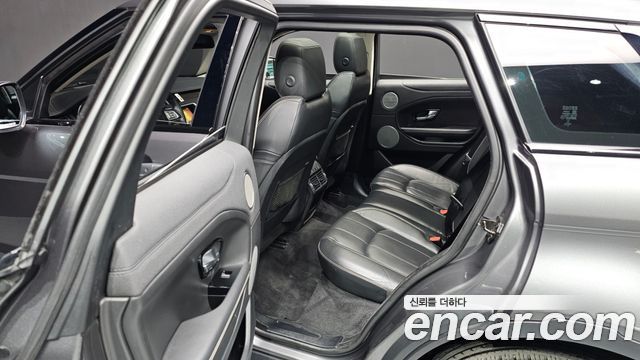 Land Rover Range Rover Evoque 2.0 TD4 HSE 2018 — фото 13