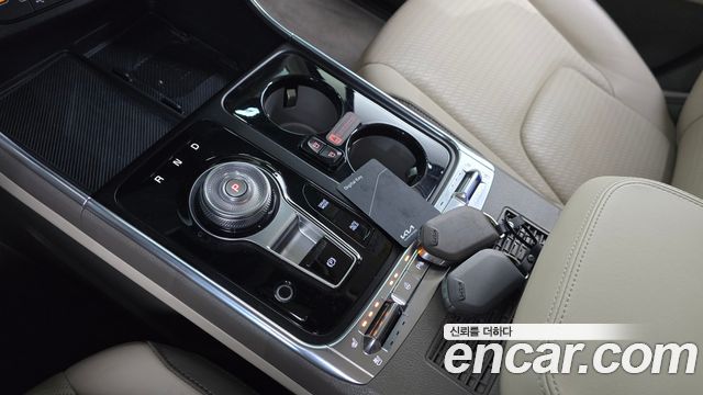 Kia Carnival (IV) Gasoline 9-Seater Hi Limousine Signature 2024 — фото 9
