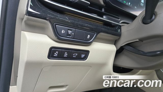 Kia Carnival (IV) Gasoline 9-Seater Hi Limousine Signature 2024 — фото 18
