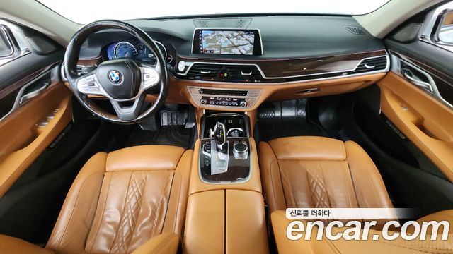 BMW 7 Series (G11) 740Li xDrive 2016 — фото 7
