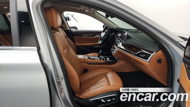 BMW 7 Series (G11) 740Li xDrive 2016 — фото 11