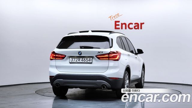 BMW X1 (F48) xDrive 20d 2016 — фото 4