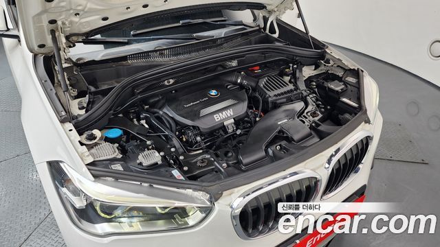 BMW X1 (F48) xDrive 20d 2016 — фото 6