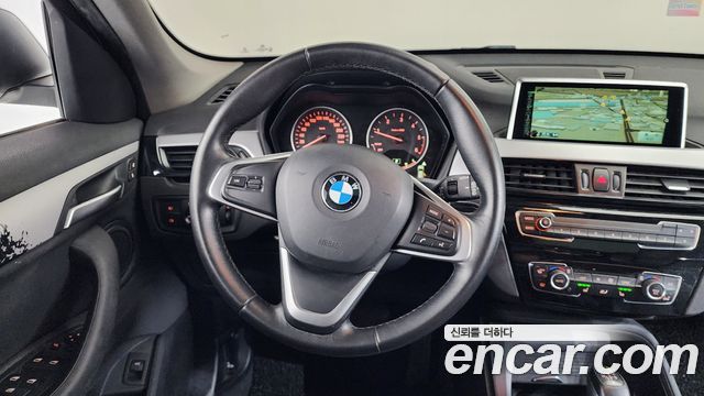 BMW X1 (F48) xDrive 20d 2016 — фото 13