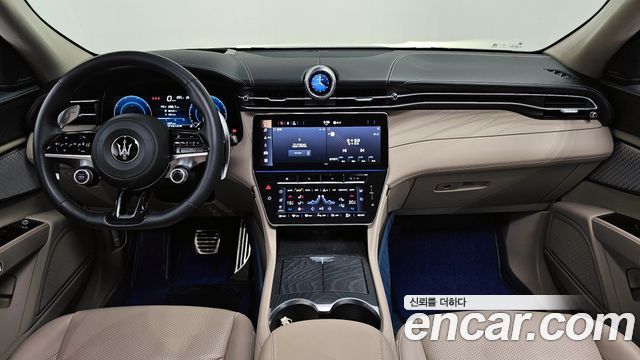 Maserati Grecale 2.0 AWD GT 2023 — фото 7