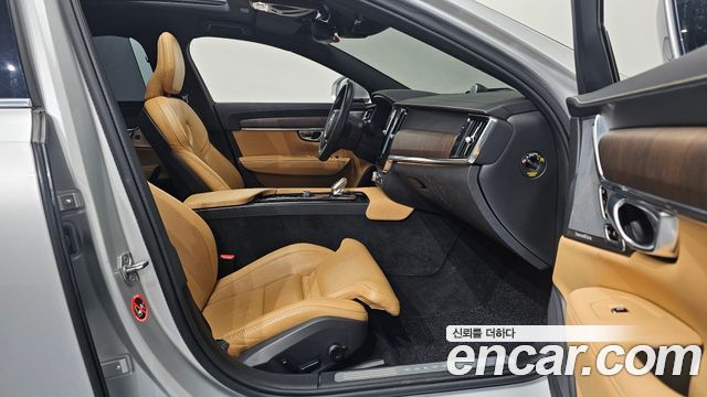Volvo S90 B5 Inscription 2021 — фото 16