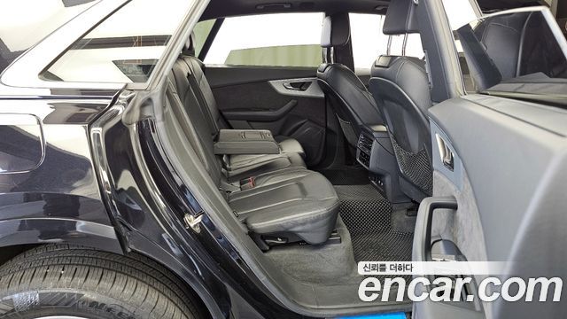 Audi Q8 (4M) 45 TDI Quattro Premium 2020 — фото 12