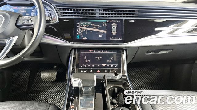 Audi Q8 (4M) 45 TDI Quattro Premium 2020 — фото 14