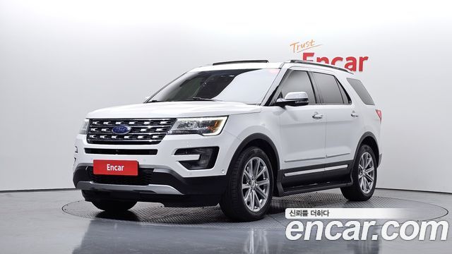 Ford Explorer 2.3 Limited 4WD 5th
