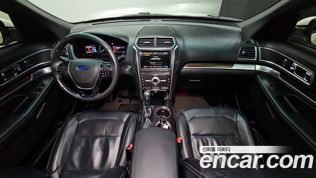 Ford Explorer 2.3 Limited 4WD 5th 2016 — фото 7