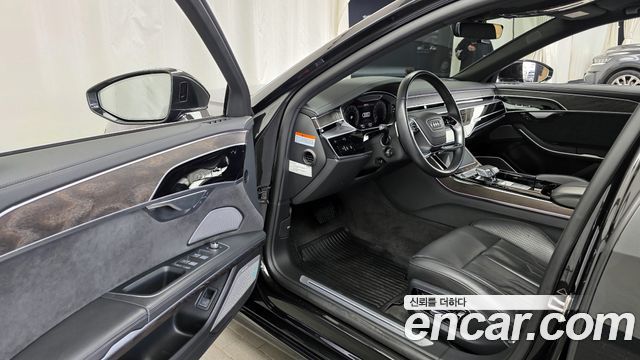 Audi A8 (D5) 55 TFSI Quattro Premium LWB 2023 — фото 10