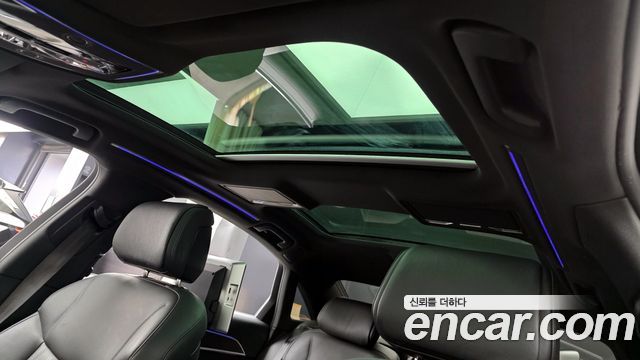 Audi A8 (D5) 55 TFSI Quattro Premium LWB 2023 — фото 17