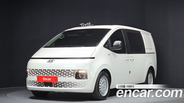 Hyundai Staria Cargo 5-Seater Smart