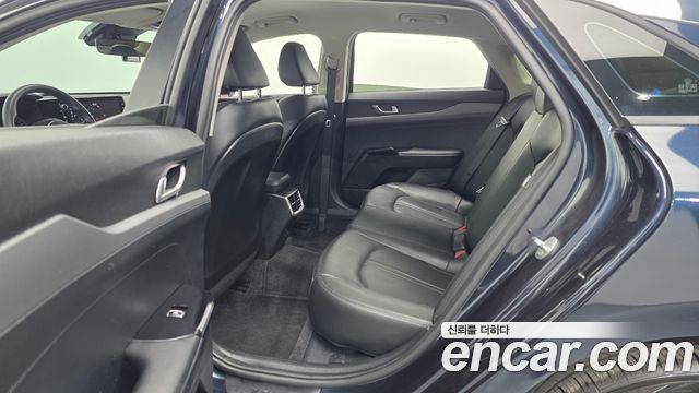 Kia K5 (III) 2.0 Trendy 2021 — фото 11