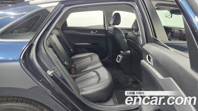 Kia K5 (III) 2.0 Trendy 2021 — фото 13