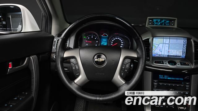 Chevrolet Captiva 4WD LTZ 2015 — фото 13