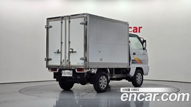 Chevrolet Labo Semi-Refrigerated Van-Truck 2021 — фото 2