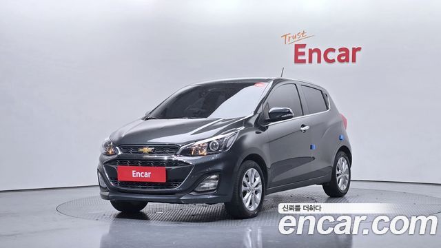 Chevrolet Spark Premier 2021 — фото 1