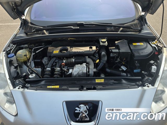 Peugeot 308SW 1.6 e-HDi First Generation 2014 — фото 6