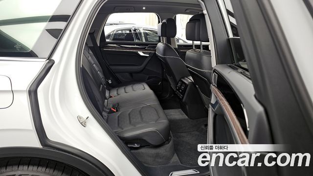 Volkswagen Touareg (III) 3.0 TDI Prestige 2026 — фото 12