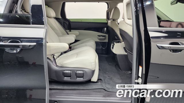 Kia Carnival (IV) Gasoline 7-Seater Noblesse 2021 — фото 12