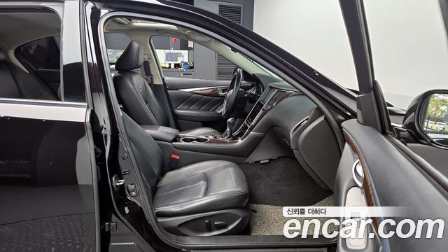 Infiniti Q50 2.2d Exclsive 2015 — фото 10