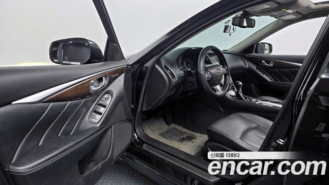 Infiniti Q50 2.2d Exclsive 2015 — фото 15