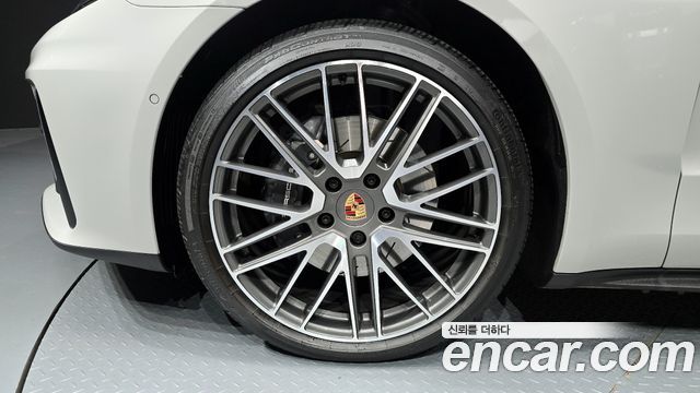 Porsche Panamera (976) 2.9 AWD 2025 — фото 5