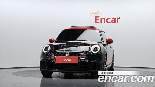 MINI Cooper S JCW 3rd Generation 2023 — фото 3