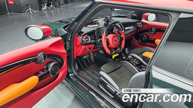 MINI Cooper S JCW 3rd Generation 2023 — фото 11