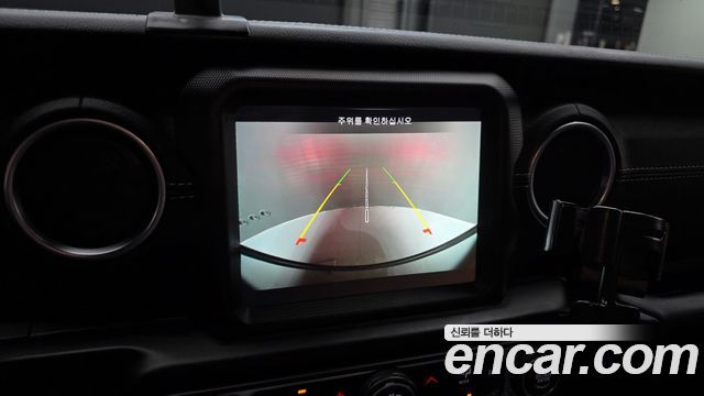 Jeep Wrangler (JL) 2.0 Overland Power Top 4Door 2022 — фото 16