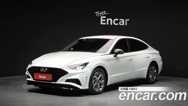 Hyundai Sonata (DN8) 2.0 Premium Plus