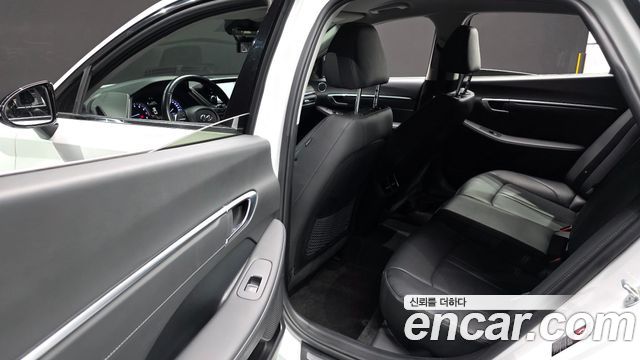 Hyundai Sonata (DN8) 2.0 Premium Plus 2022 — фото 12