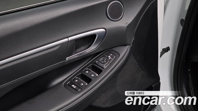 Hyundai Sonata (DN8) 2.0 Premium Plus 2022 — фото 17