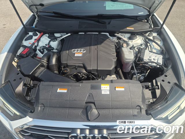 Audi A6 (C8) 45 TFSI Premium 2022 — фото 10